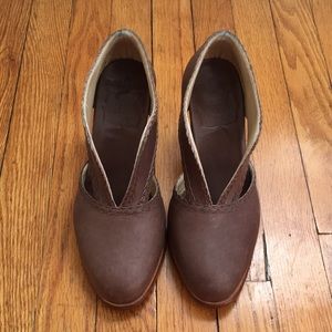 BaliElf spirit walker booties in vintage brown